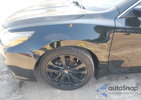 2017 Nissan Altima 2.5 Sr из США, поврежденный, VIN 1N4AL3AP8HC247615